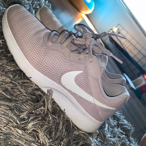 Nikes - Picture 1 of 4